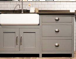 Bespoke kitchen units painted in Grey.